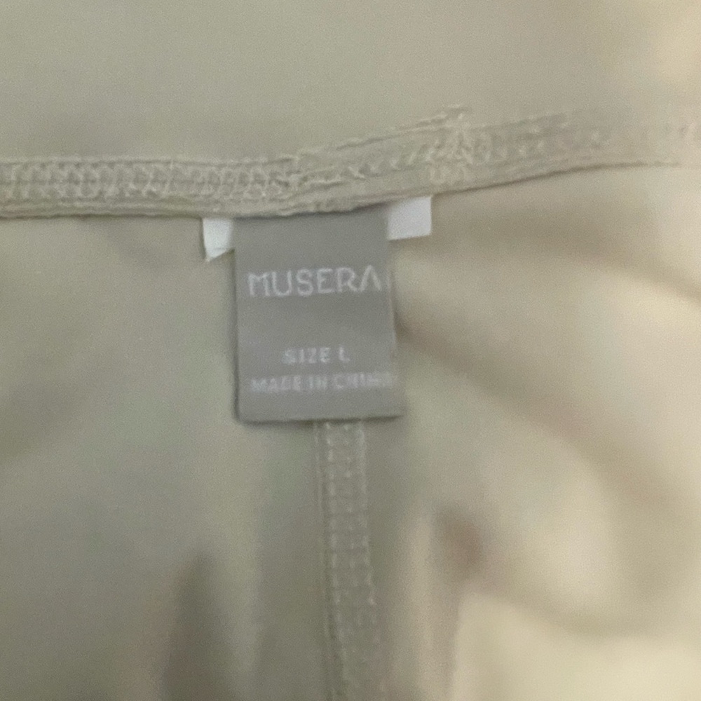 Elegant Cream Women's Leggings - Picture 9 of 16
